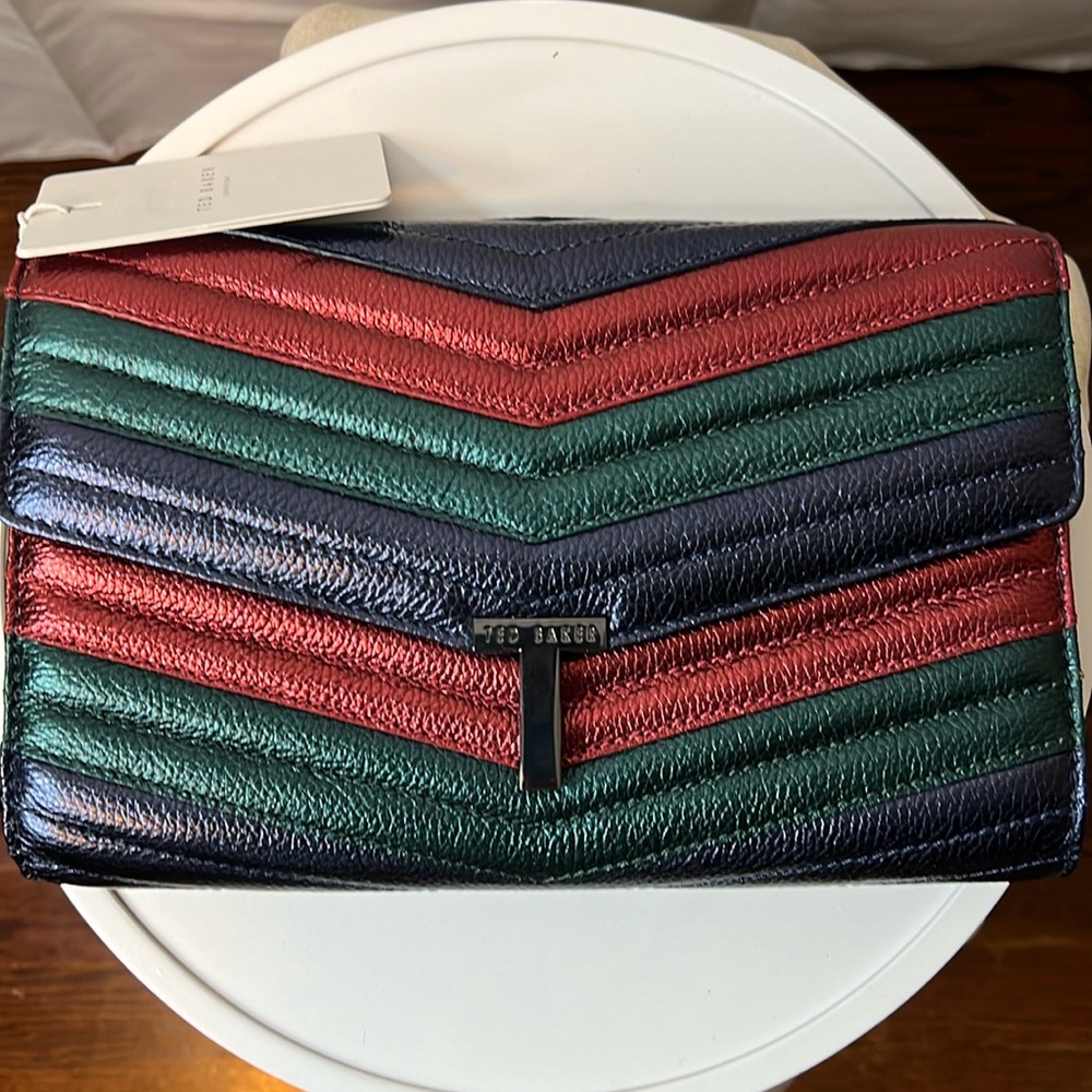 🆕 Ted Baker London Metallic Clutch Bag with Detachable metal crossbody chain